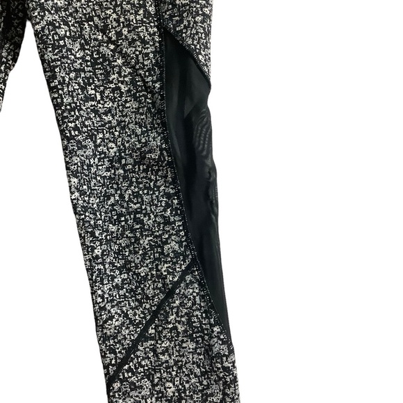 Lululemon Sole Training 7/8 Tight Daisy Dust Alpine White Black / Black Sz 6 - Picture 7 of 10